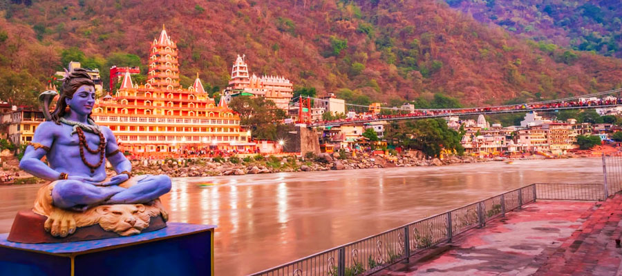 exploring-the-divine-side-of-rishikesh-top-temples-to-visit
